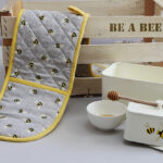 Double Oven Mitt – Bee Design